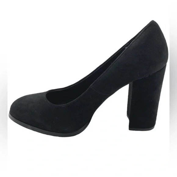 Isola • Black Suede Hayley Block Heel Pumps - Picture 1 of 3